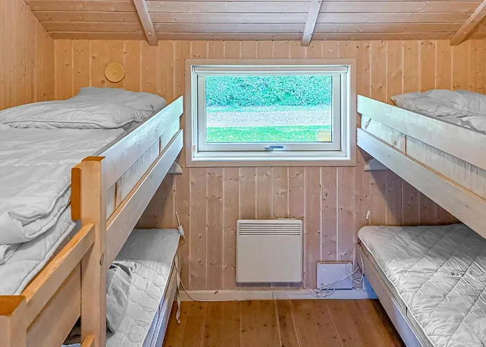 3 Bedroom Stunning In Idestrup